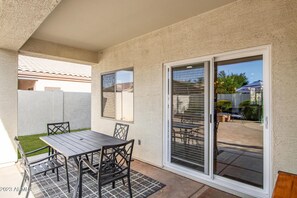 Outdoor dining