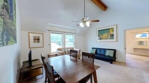 1-bedroom rental with 1