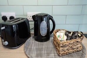 Kaffee und/oder Kaffeemaschine
