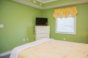 Bedroom #3 with en suite