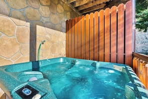 Bain à remous extérieur