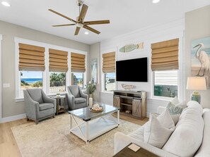 Living Area, First Floor