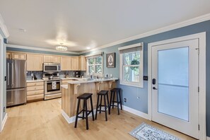 Open Kitchen 