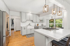 Stylish and functional, the kitchen includes all the essentials. 