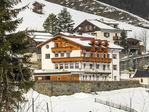 Building, Snow, Window, Plant, World, Nature, Mountain, Tree, House, Slope