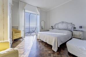 Autumn, Bedroom, Spring, Summer