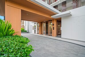 施設の入り口