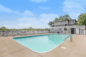 Dive Into Summer with Mariners Cove`s Heated Outdoor Swimming Pool