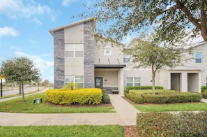 1-web-or-mls-910-pebble-beach-dr