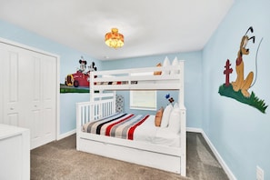 33-web-or-mls-910-pebble-beach-dr