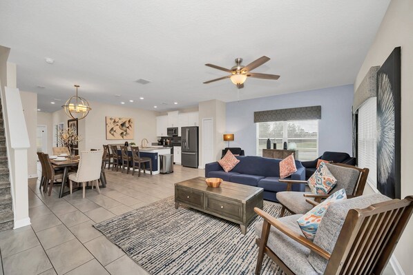 20-web-or-mls-910-pebble-beach-dr