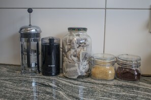 Kaffe och/eller kaffebryggare