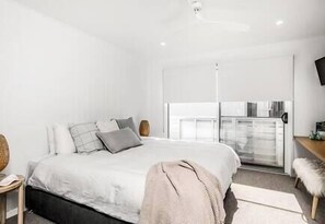 Master Bedroom - King Bed