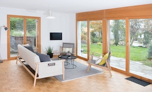 Living area with access to the garden