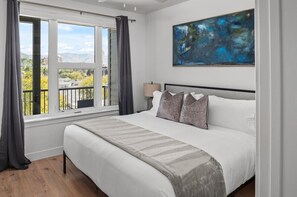 King Bedroom beautifully designed. 55"TV. Extremely comfortable with an attached bathroom and walk in closet.