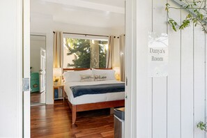 King Bed