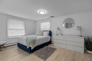 Primary Bedroom with Queen Bed and En Suite Full Bath