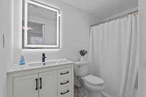 Primary Bathroom - En Suite