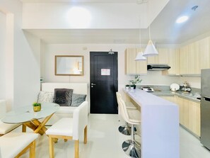 Living Area / Kitchenette