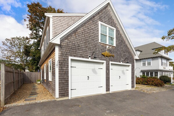 Exterior. This is a 2 level unit. The bedrooms are located on the 2nd floor.