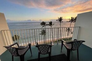 Aloha Beachside Getaways (2)