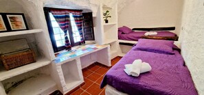 Dormitorio Cascamorras