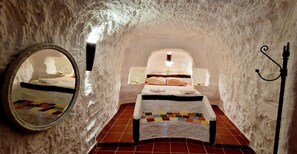 Dormitorio Cascamorras
