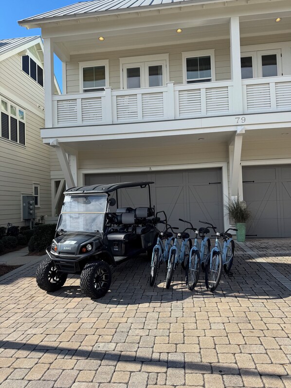 6 Seater LSV and 5 bikes!