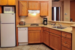 Full Kitchen