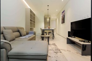 Living room with Tv