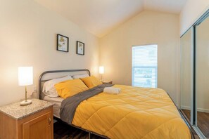 Bedroom with queen bed