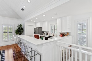 Breakfast Bar