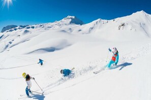 Snow and ski sports
