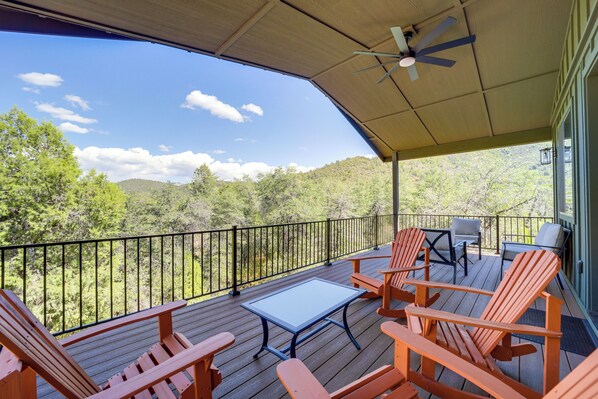 Payson Vacation Rental | 4BR | 2.5BA | 3 Steps to Enter | 1,953 Sq Ft