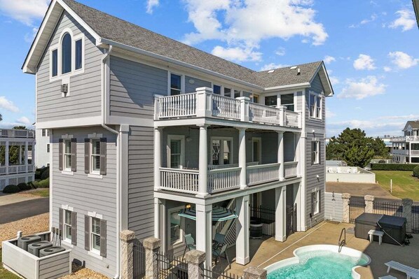 Back Aerial of Caroline's Cove