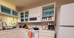 Fully stocked Kitchen