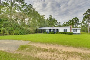 Exterior | 85-Acre Property