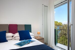 Autumn, Bedroom, Spring, Summer, Winter