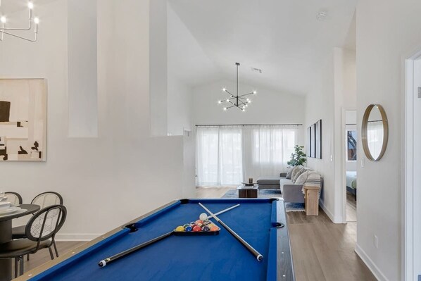 Spielezimmer
