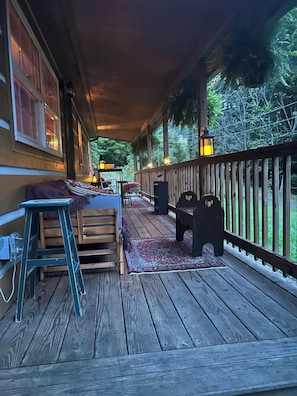Sunset on the fully furnished porch