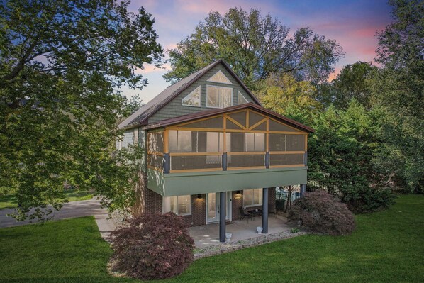 Welcome to the Rock & Roll River House.