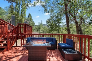 Fire Pit Table