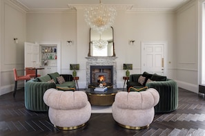 Drawing room