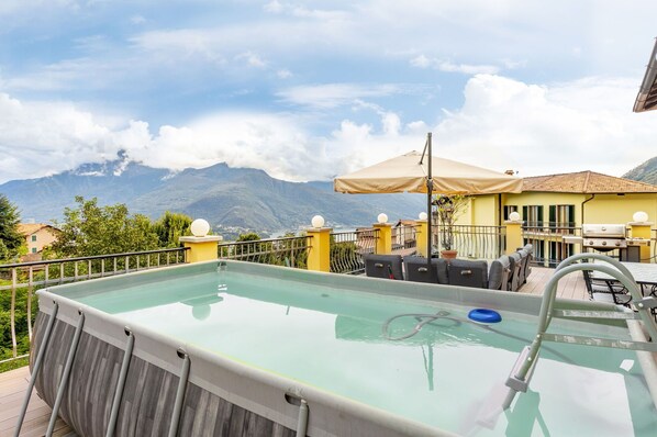 Balcony / Terrace / Patio, Pool, Scenic View