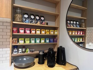 Kitchen - Well stocked tea and coffee station full of a great selection of teas 