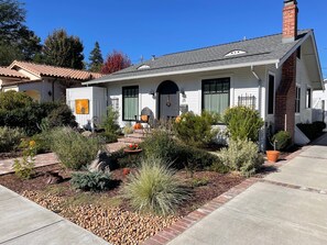 Front of home in the Fall