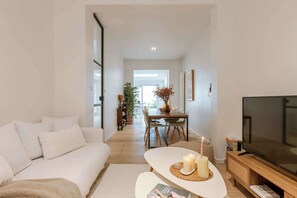 Cosy decorated living area to enjoy entertainment