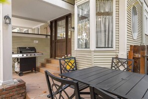 Outdoor dining area to enjoy a bbq