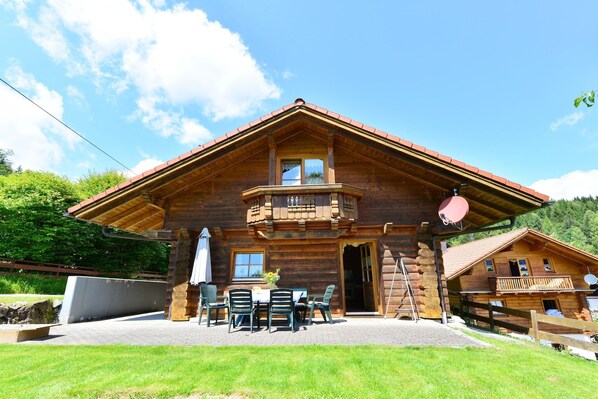 Holiday Home Exterior [summer]