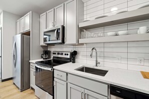 Fully equipped kitchen
